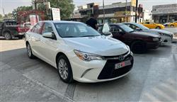 تۆیۆتا کامری